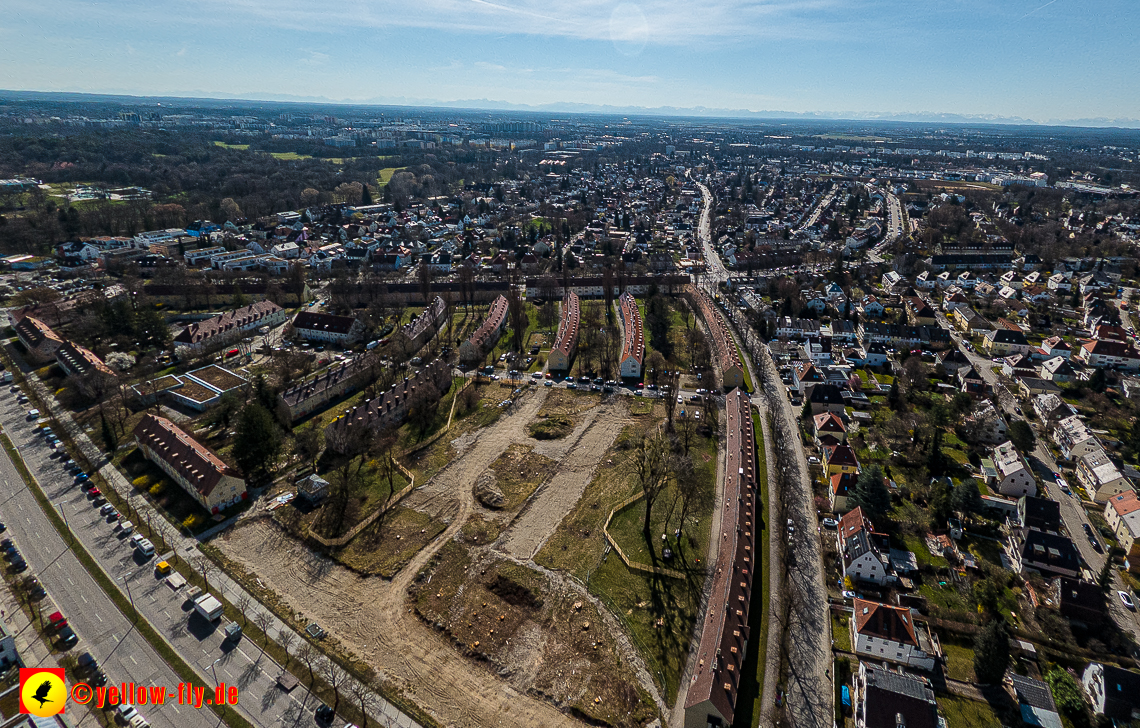 21.03.2023 - Luftbilder von der Baustelle Maikäfersiedlung in Berg am Laim
